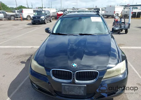 2011 BMW 328I из США, поврежденный, VIN WBAUT9C54BA191596